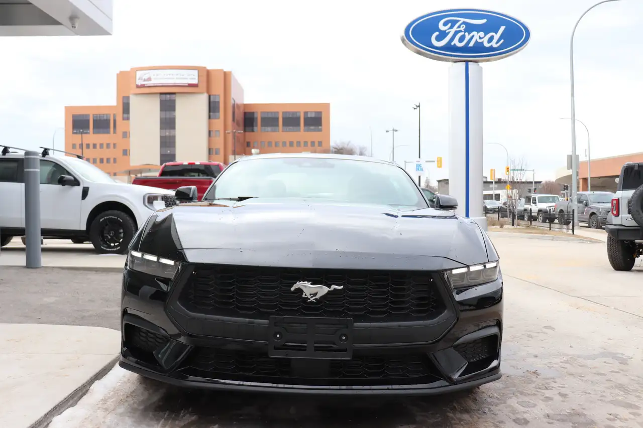 Ford Mustang снимка Ford Mustang