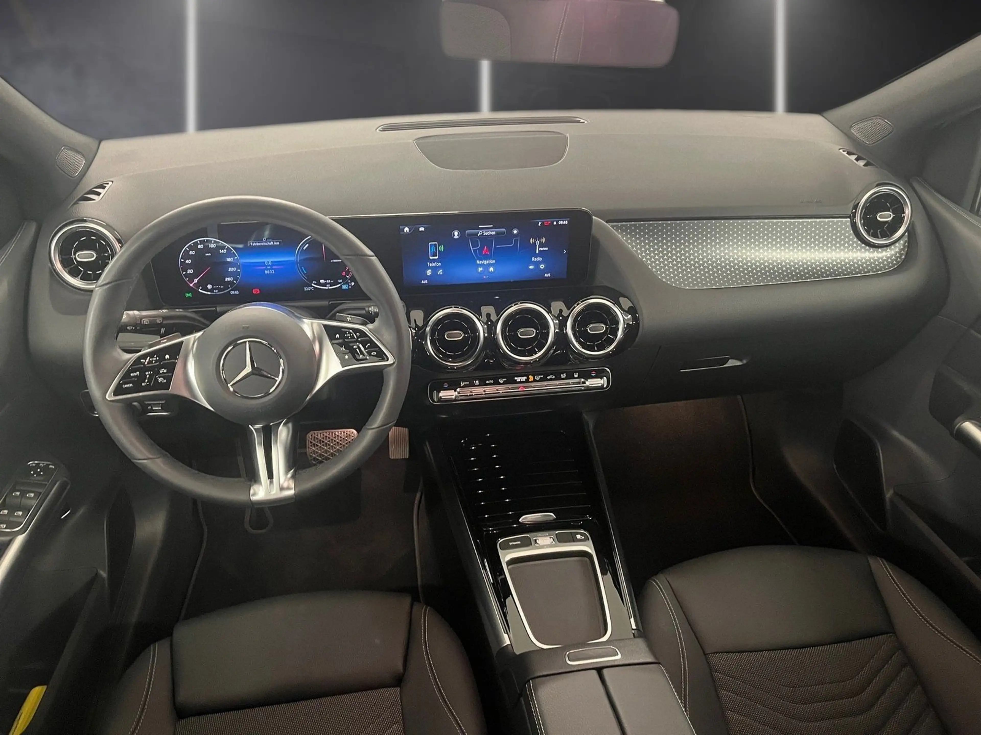 Mercedes-Benz B 250 e Progressive*Distro*360*MuBeam*11kW*Night — photo 10