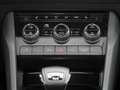 Skoda Karoq 2.0 TDI Style 4x4 DSG NAVI PANO AHK KAM Silber - thumbnail 12