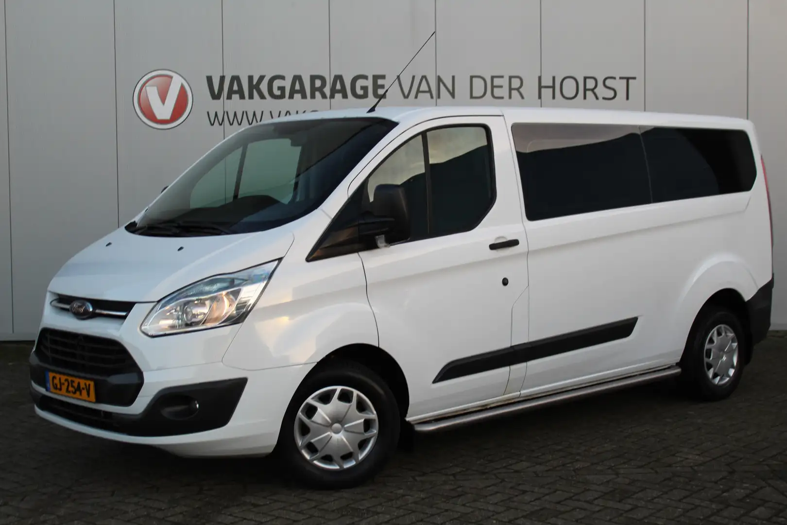 Ford Transit Custom 300 2.2-100pk TDCI L2H1 Trend. 9 PERSOONS, Airco, Weiß - 1