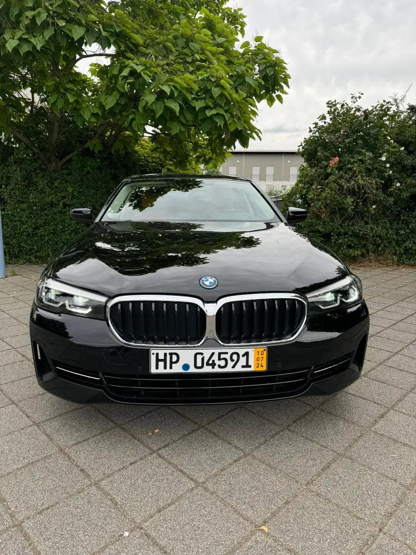 BMW 530 e Markise, Standheiz. 4-Zonen Klima, 8-Fach Reifen Negro - 2