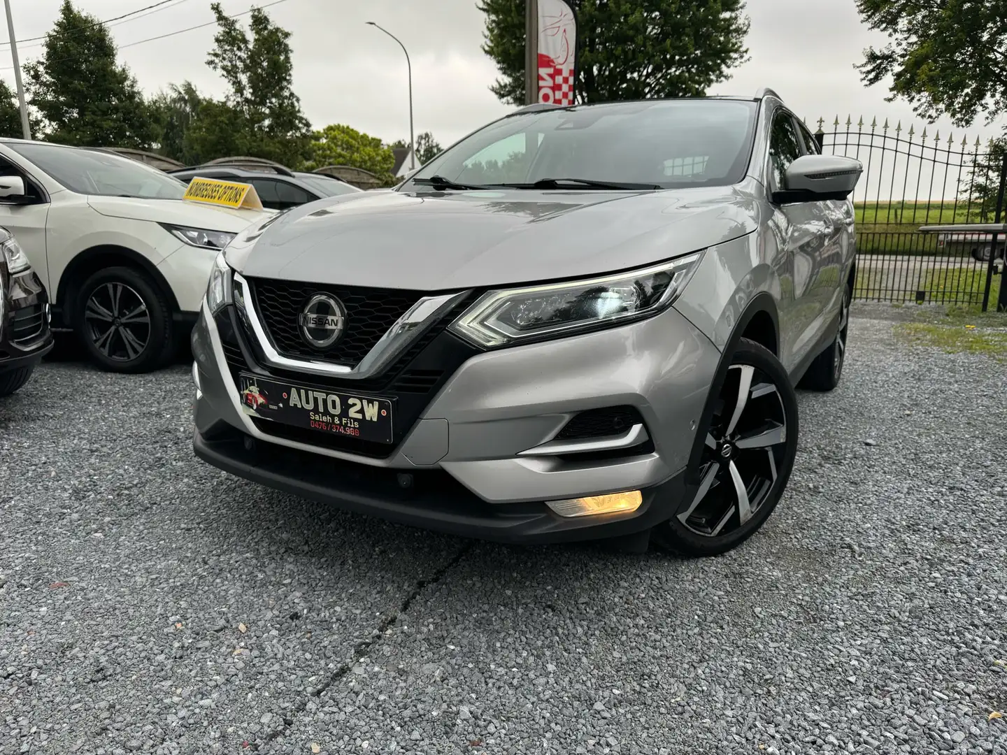 Nissan Qashqai 1.5 dCi Business Edition DCT Gris - 1