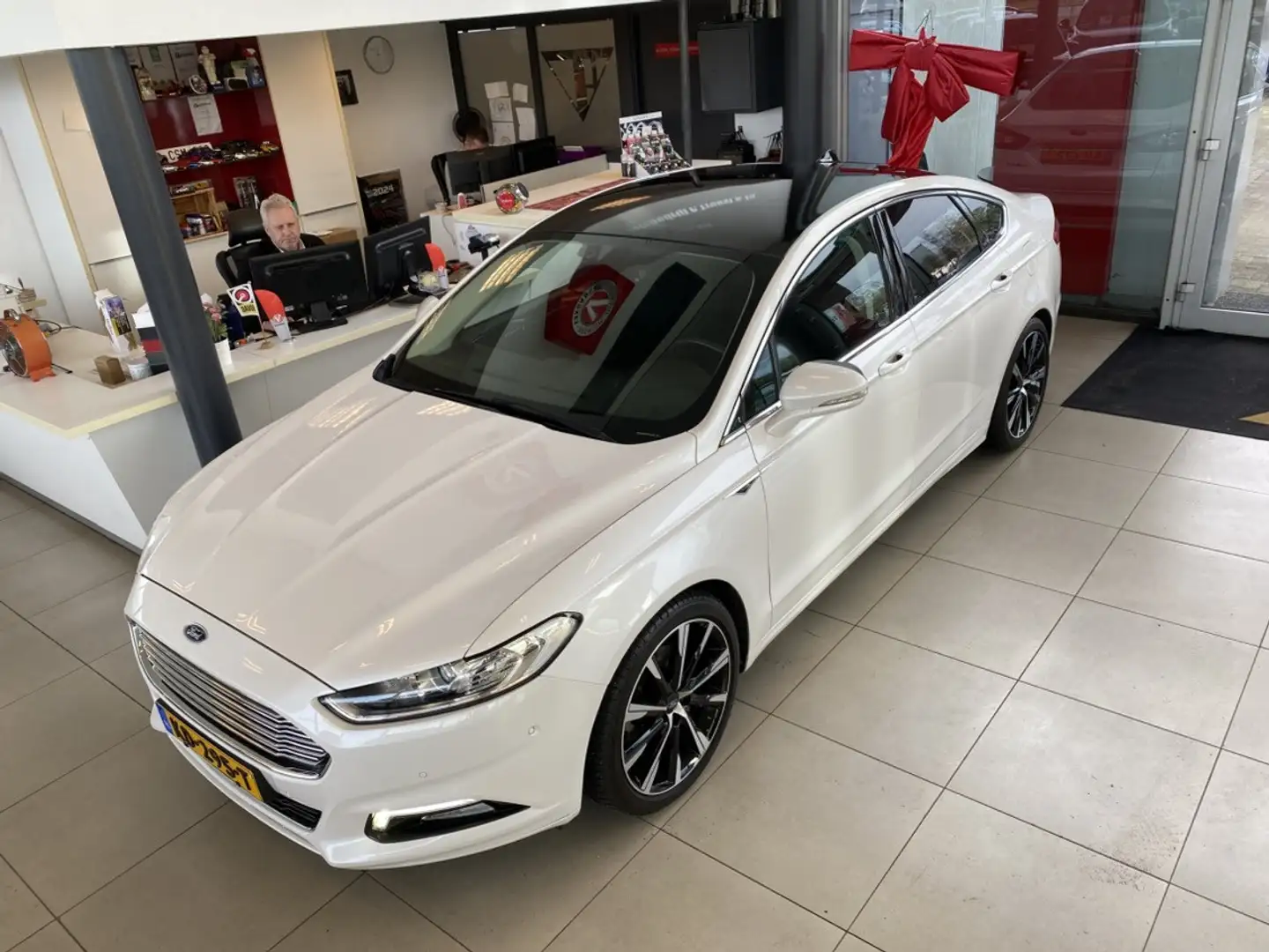 Ford Mondeo 2.0 IVCT HEV Titanium,100% Onderhouden,Automaat,Na Blanc - 2