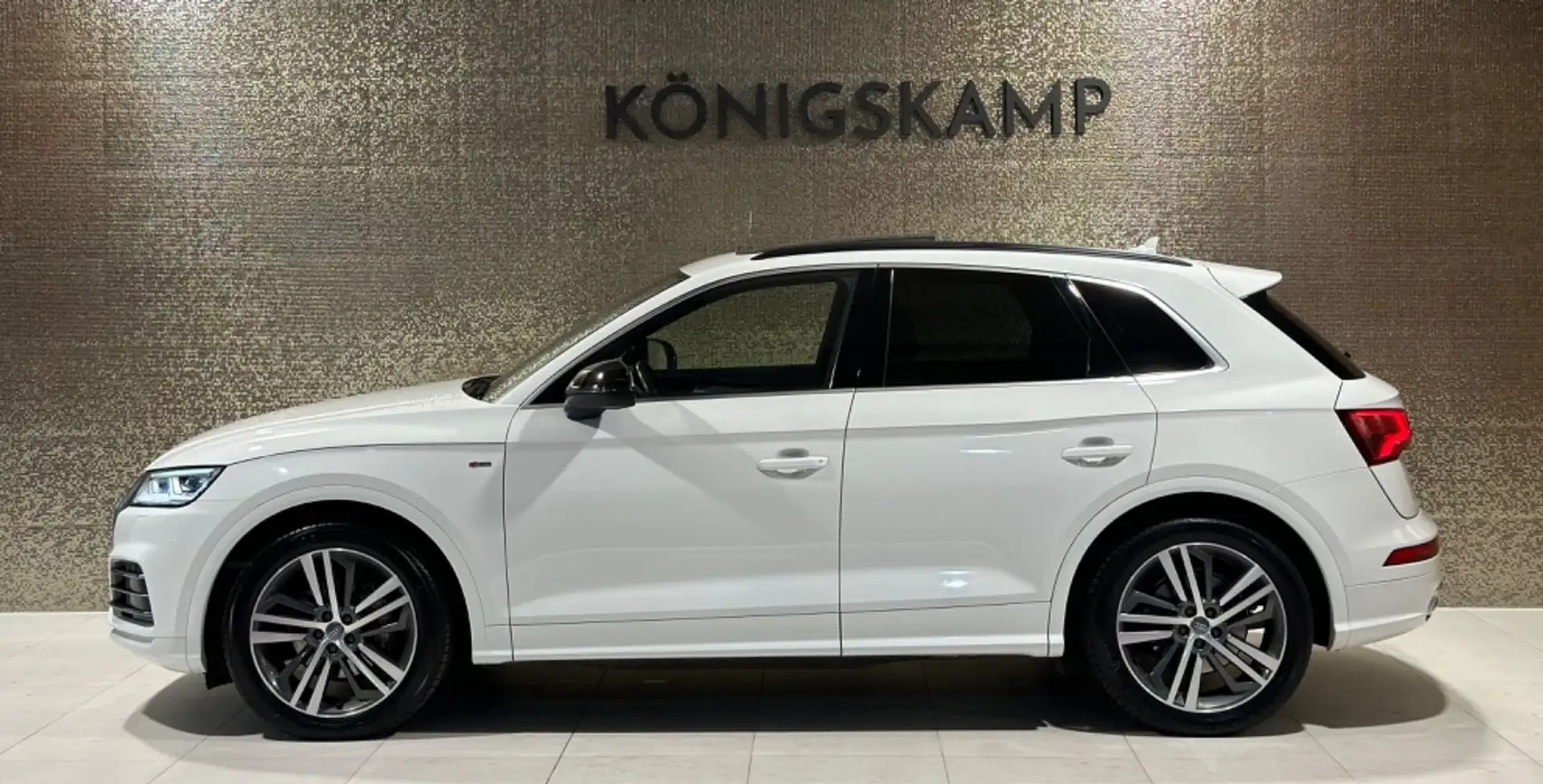 Audi Q5 quattro sport S-line * PANO * AHK * Blanc - 2