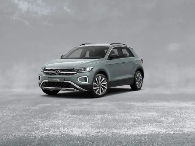 Volkswagen T-Roc view 2