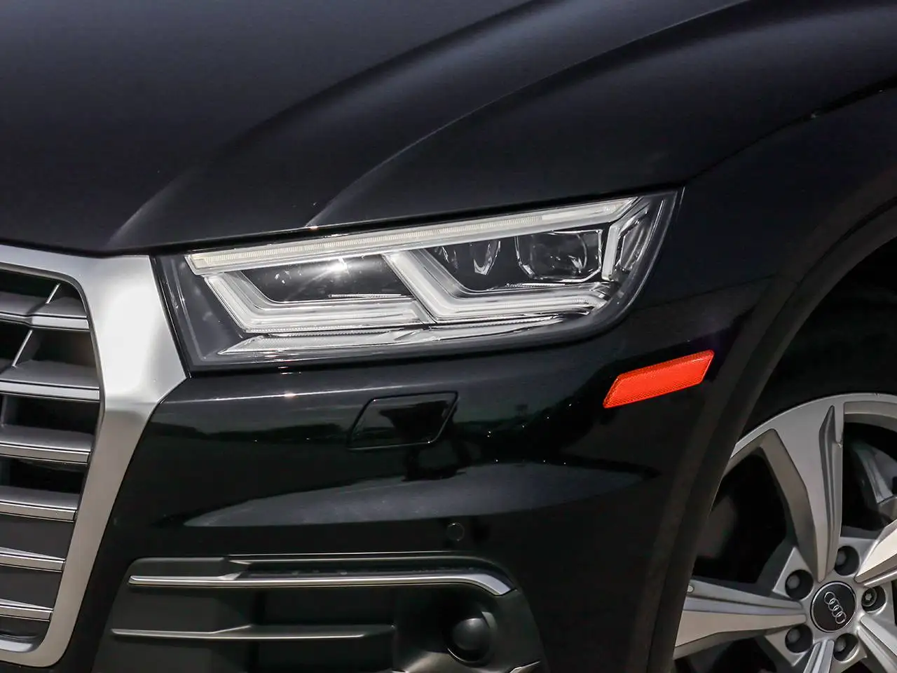 Audi Q5 снимка Audi Q5