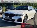 BMW 330 e xDrive Weiß - thumbnail 1