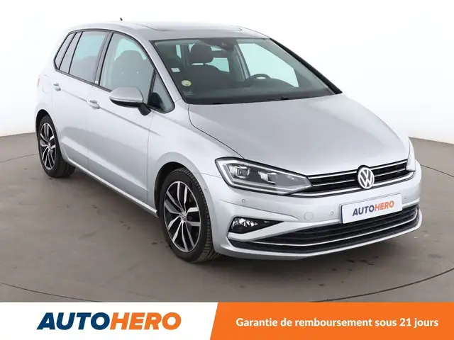 Volkswagen Golf Sportsvan view 8