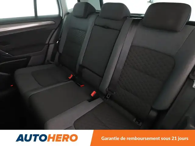 Volkswagen Golf Sportsvan view 14