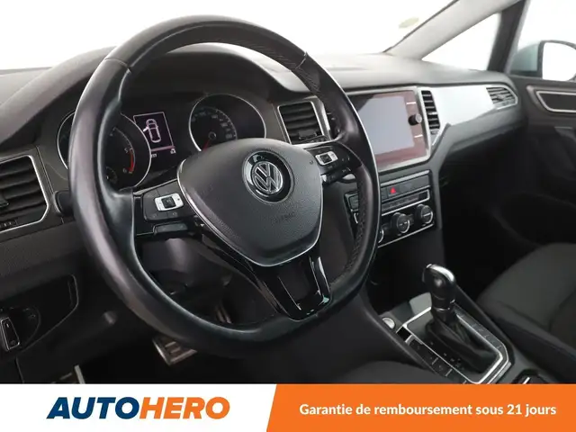 Volkswagen Golf Sportsvan view 11