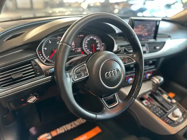 Audi A6 Avant view 14