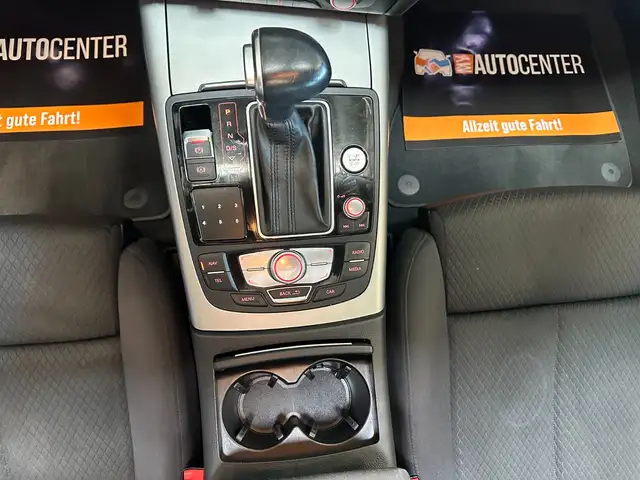 Audi A6 Avant view 13