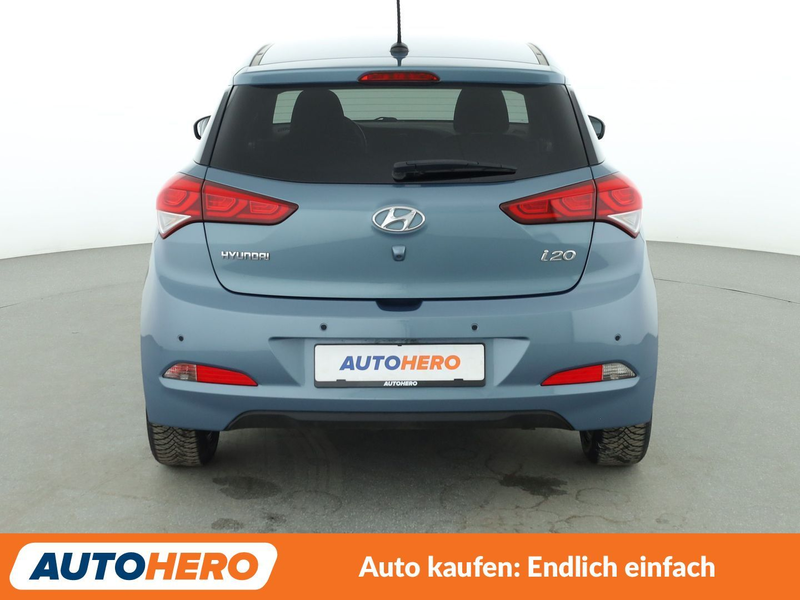 Hyundai i20 1.2 YES! Plus*SPUR*CAM*PDC*SHZ*KLIMA*TEMPO* — photo 5