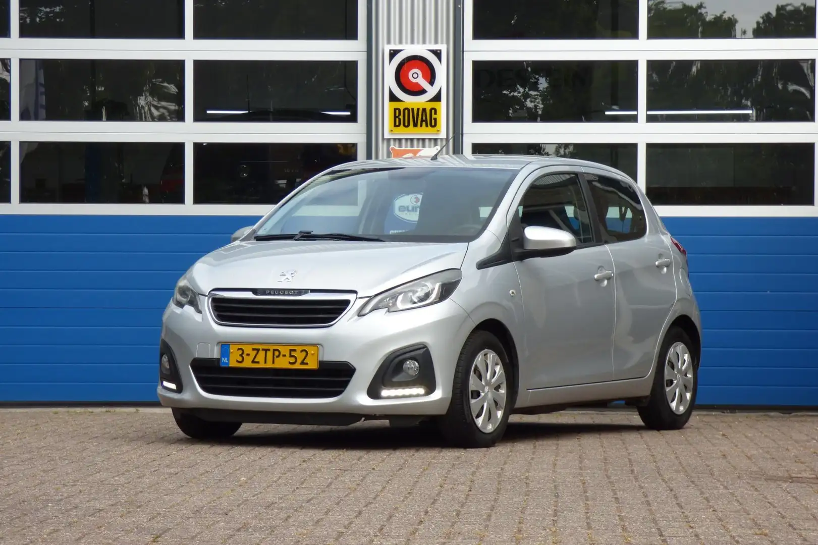 Peugeot 108 1.0 e-VTi Active Gris - 1