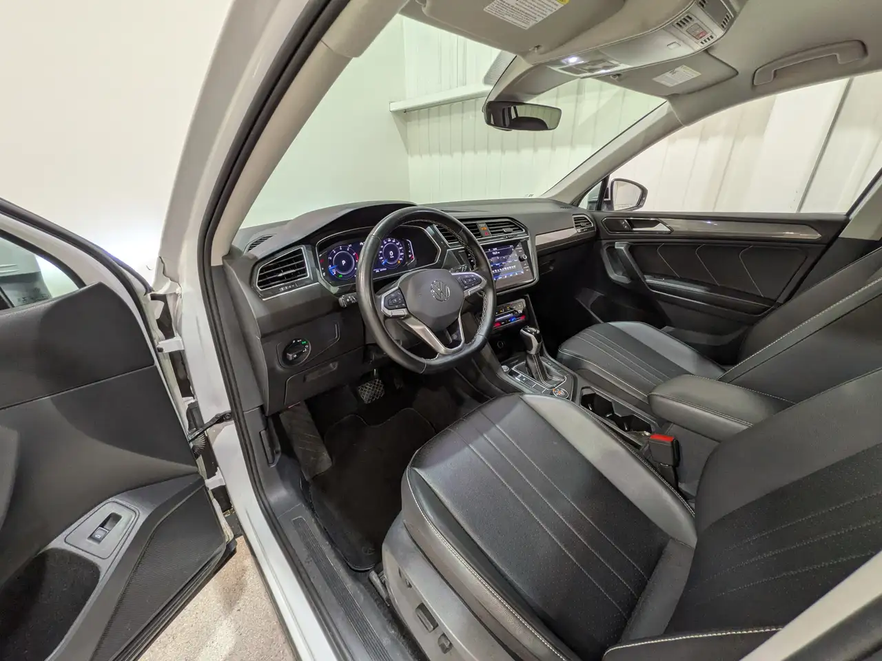Volkswagen Tiguan снимка Volkswagen Tiguan