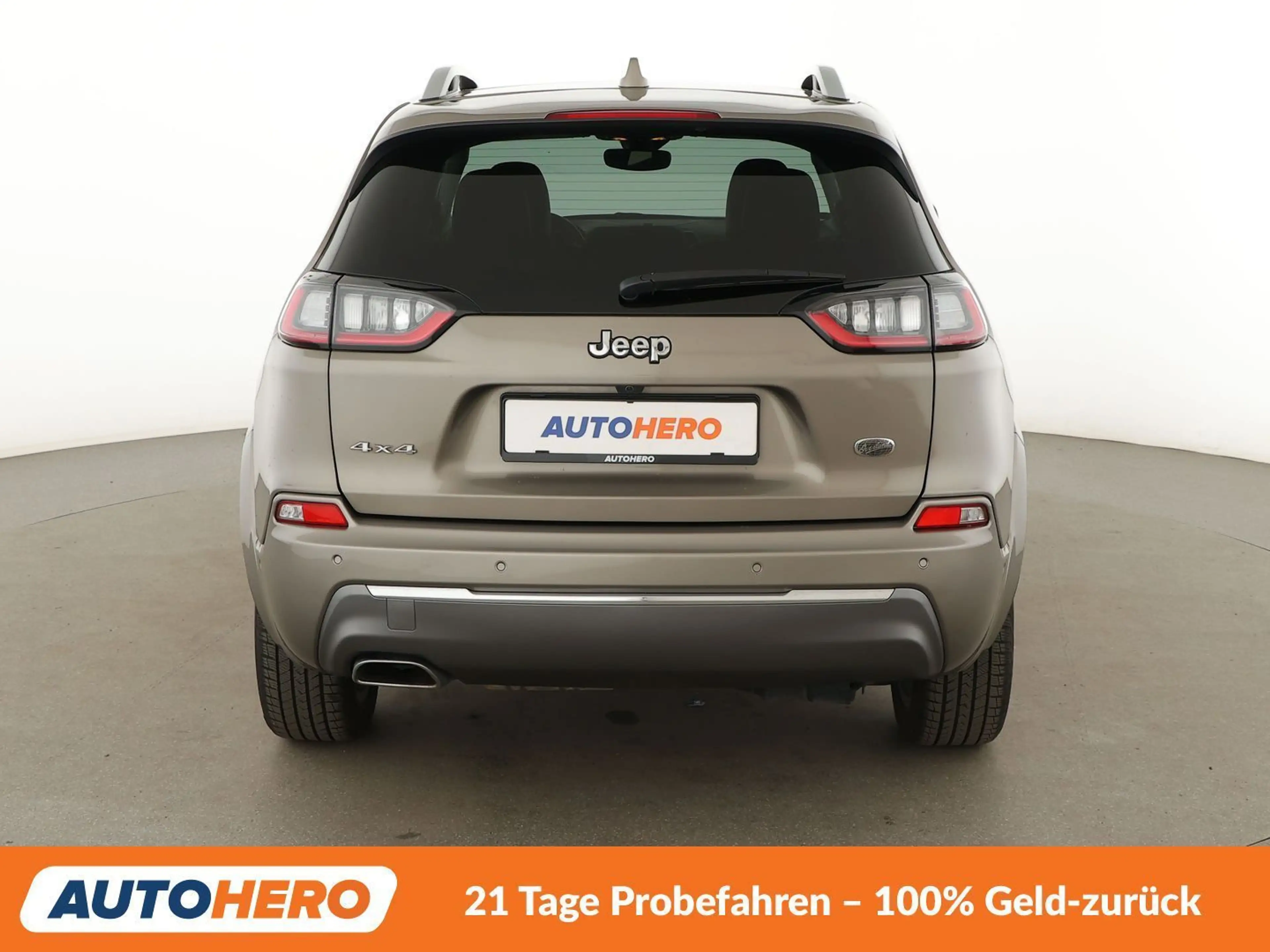 Jeep Cherokee 2.2 M-Jet Overland 4x4 Aut.*NAVI*ACC*PDC*SHZ* — photo 5