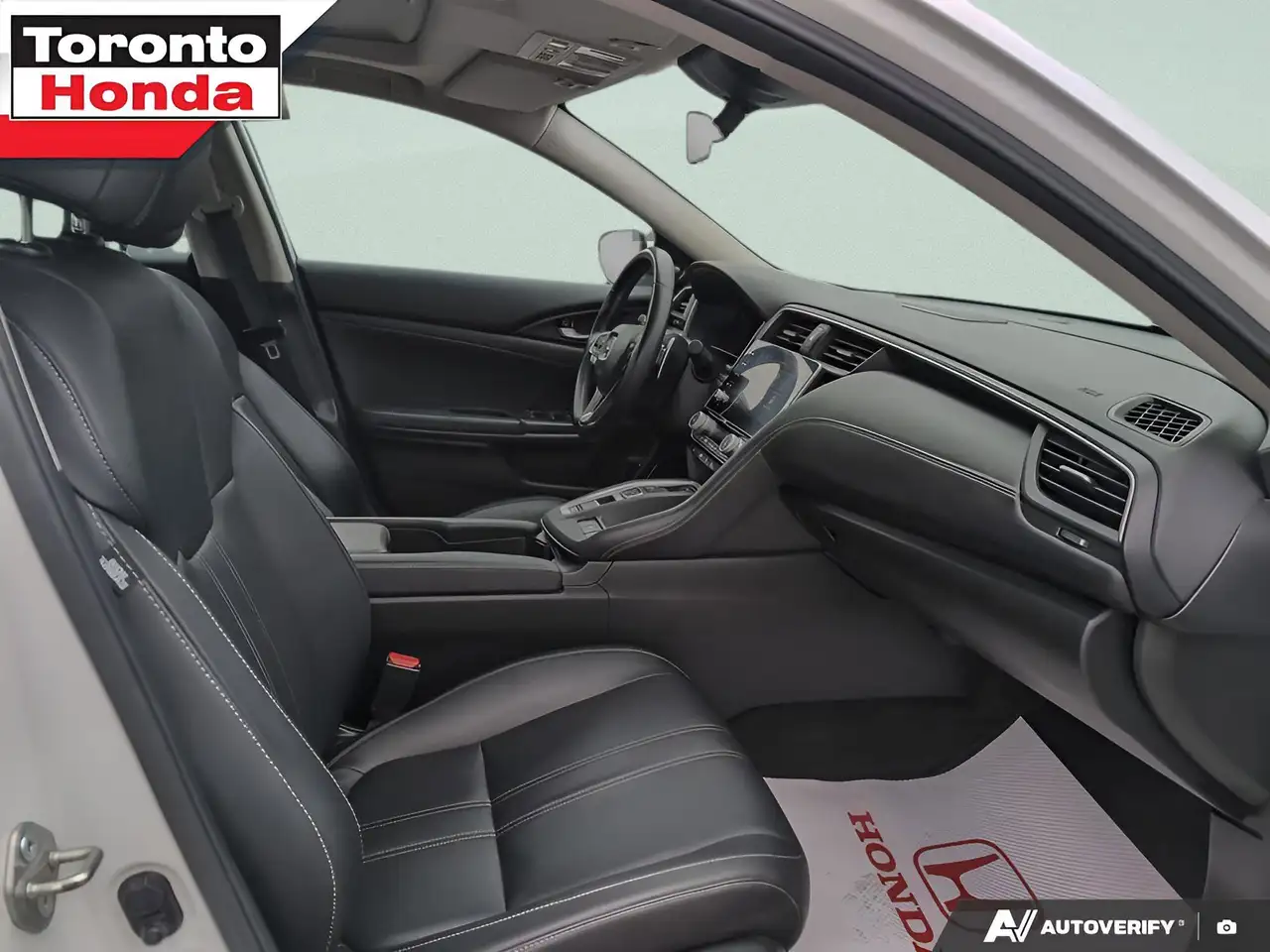 Honda Insight снимка Honda Insight