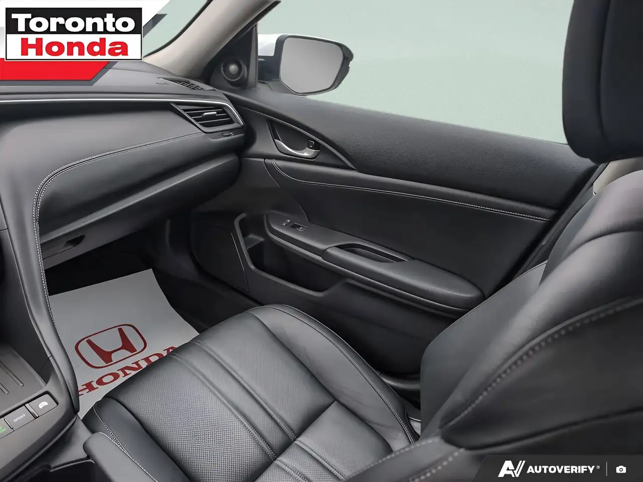 Honda Insight снимка Honda Insight