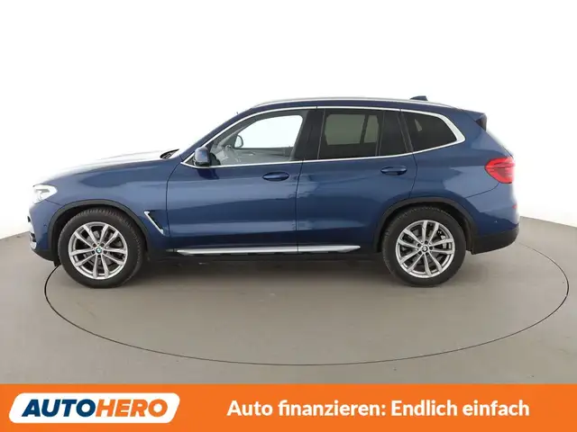 BMW X3 view 3