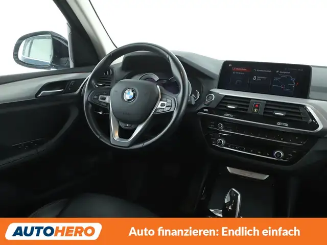 BMW X3 view 13