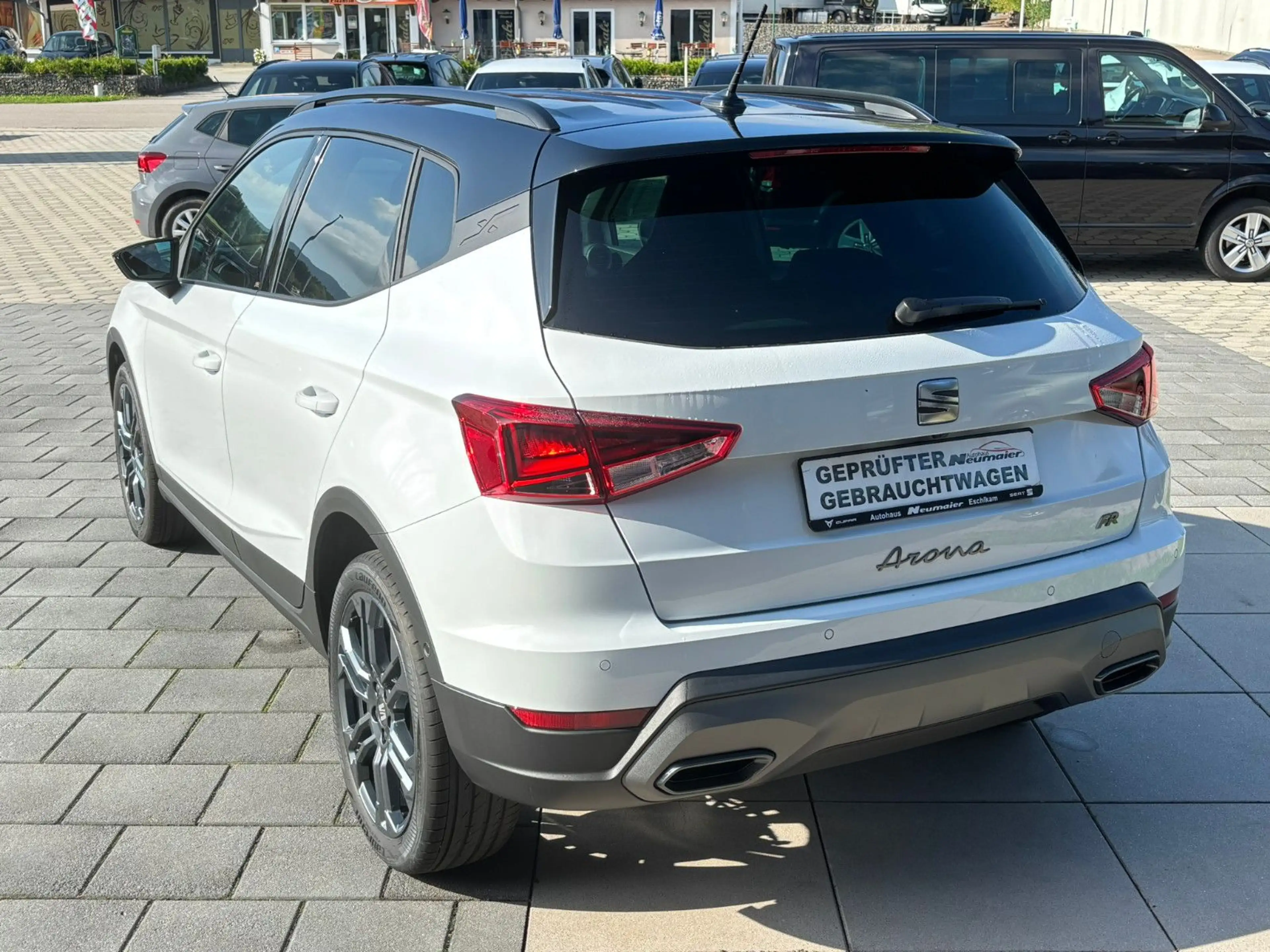 SEAT Arona 1.0 TSI 116 PS  FR DSG Navi SHZ LED — photo 4