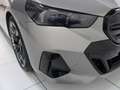 BMW i5 M60 XDrive Touring M Sportpaket Pro Innovation uvm Grau - thumbnail 10