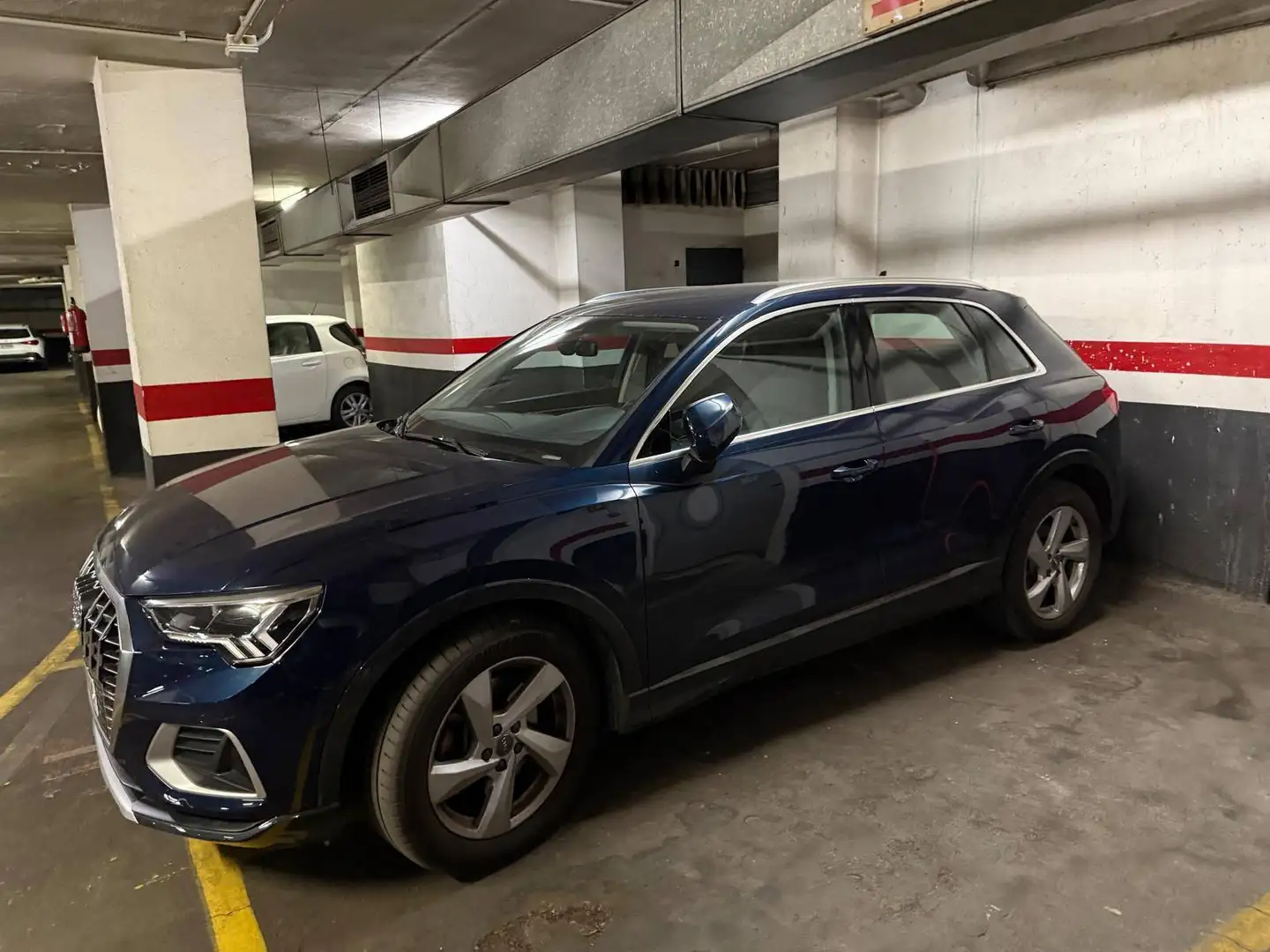 Audi Q3 Q3 40 TFSI quattro S tronic Azul - 2