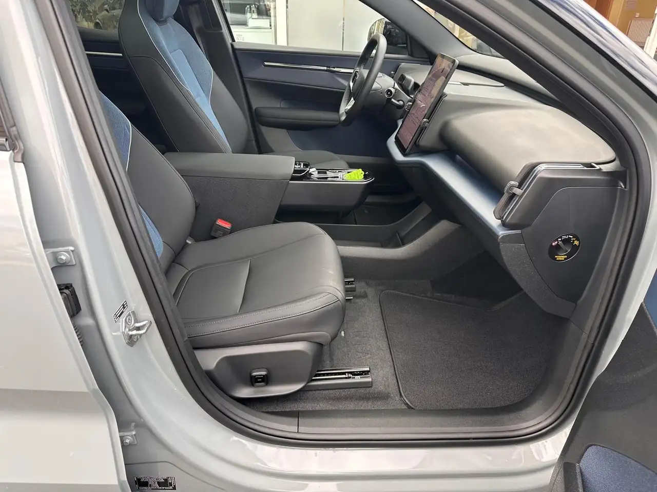 Volvo EX30 CC AWD Ultra Performace,Pano,360°,ACC,BLIS, миниатюра 18