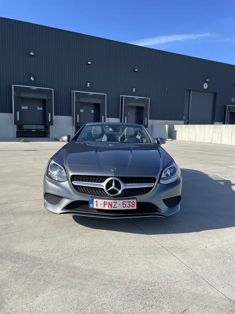 Mercedes-Benz SLC 180 - 1