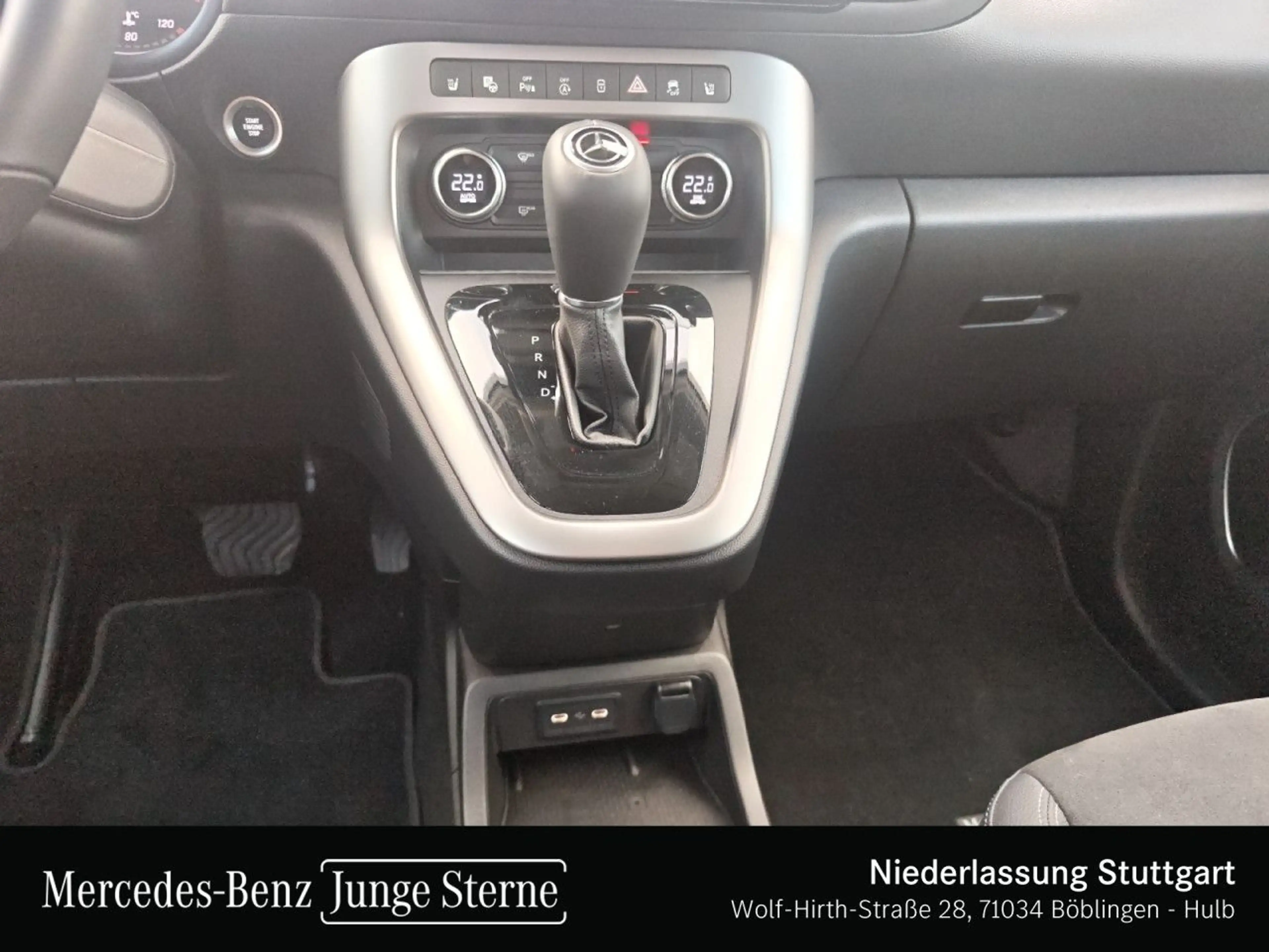 Mercedes-Benz T-Class T 180 Lang EDITION+PROGRESSIVE+Klimaautom+AHK+Navi — photo 14