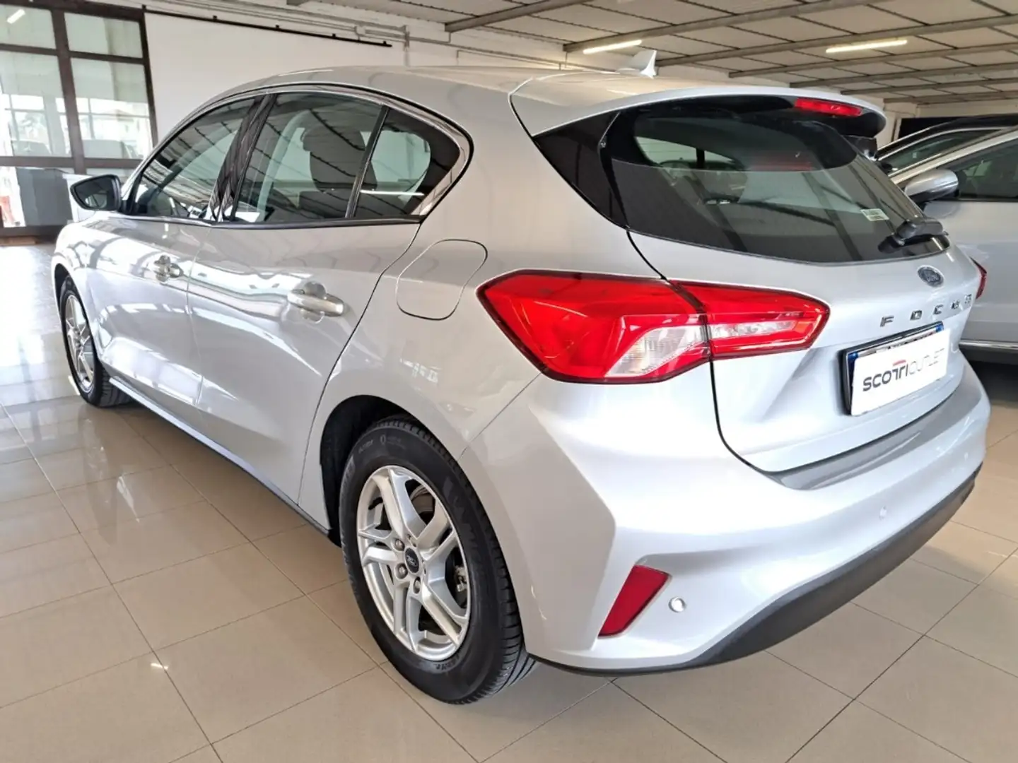 Ford Focus 5 Porte 1.0 EcoBoost Grigio - 2
