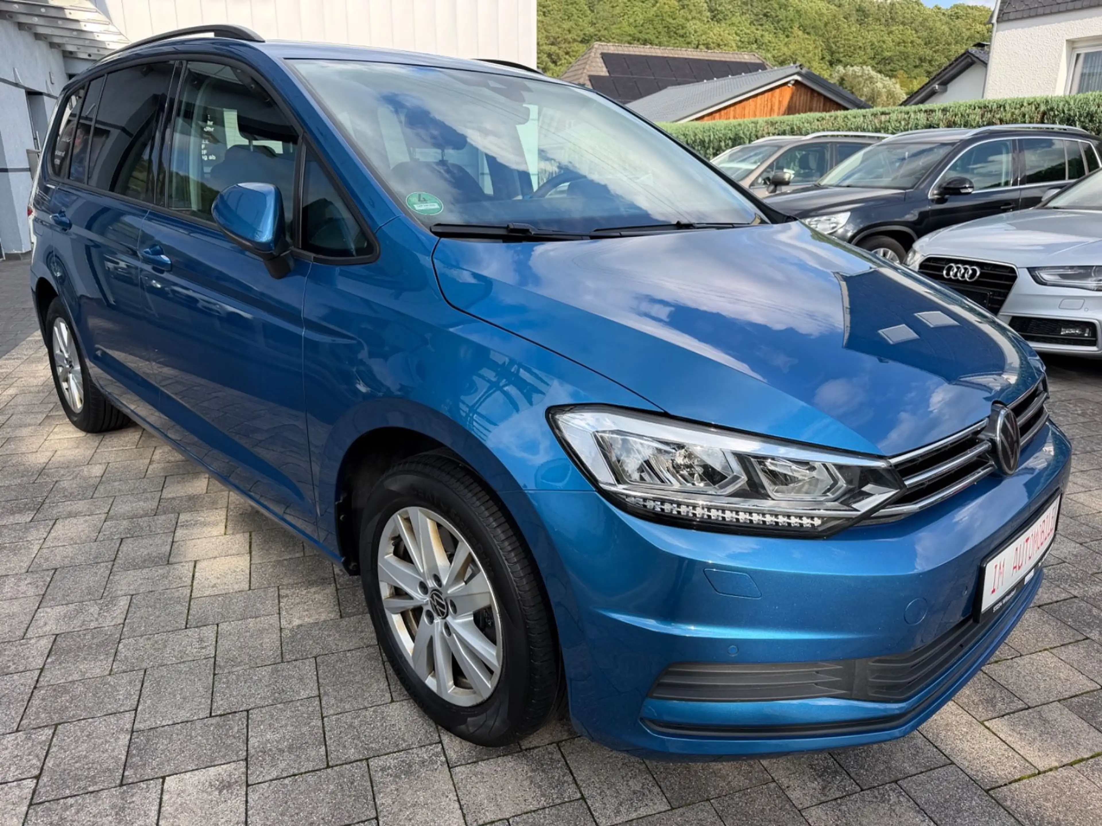 Volkswagen Touran 2.0 TDI DSG IQ.Drive Comfortline*Massage* — photo 10