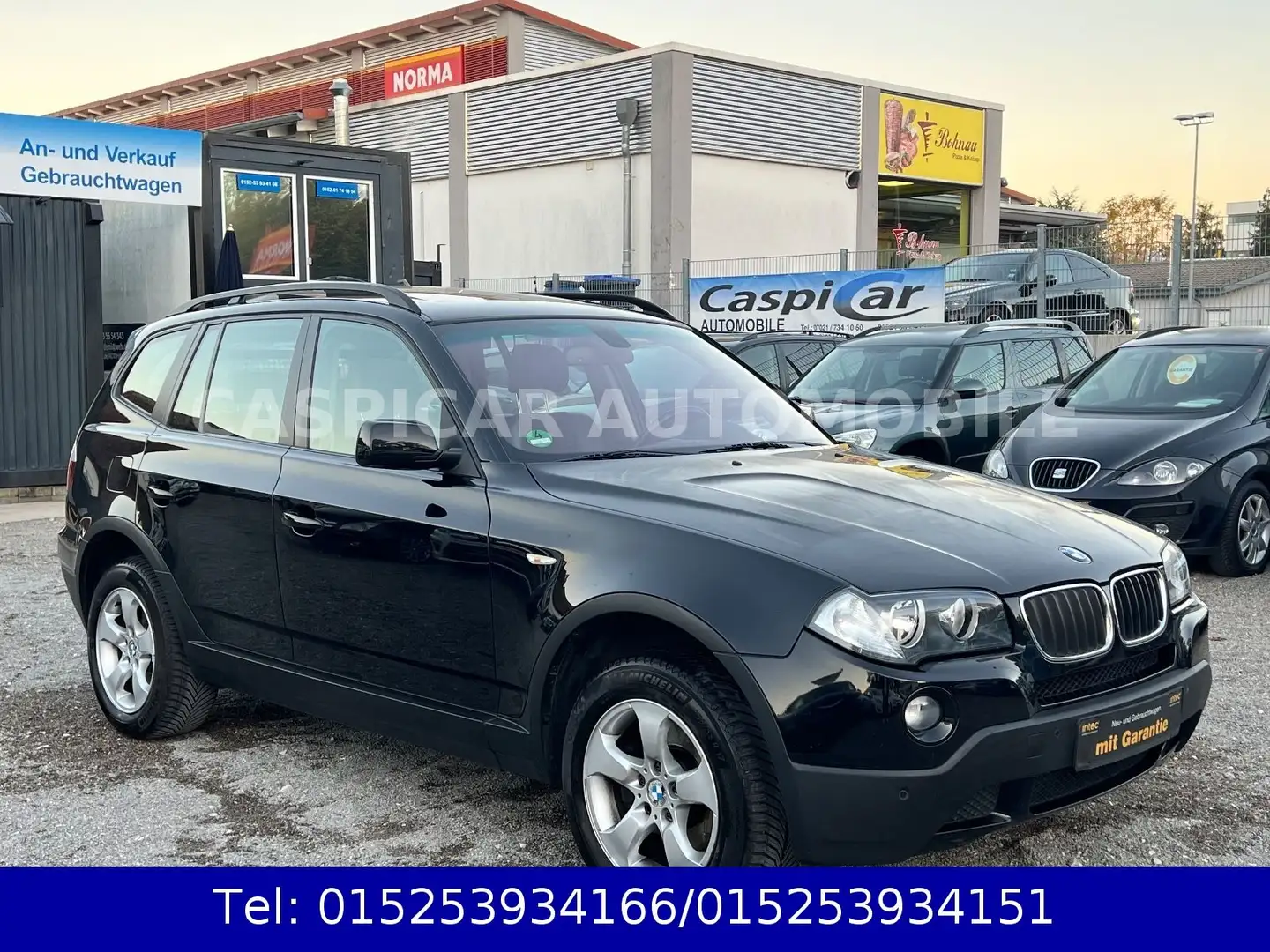 BMW X3 2.0d,KLIMAAUTOM.,SHZ,PDC,AHK,PANORAMA, 1.HAND Noir - 1