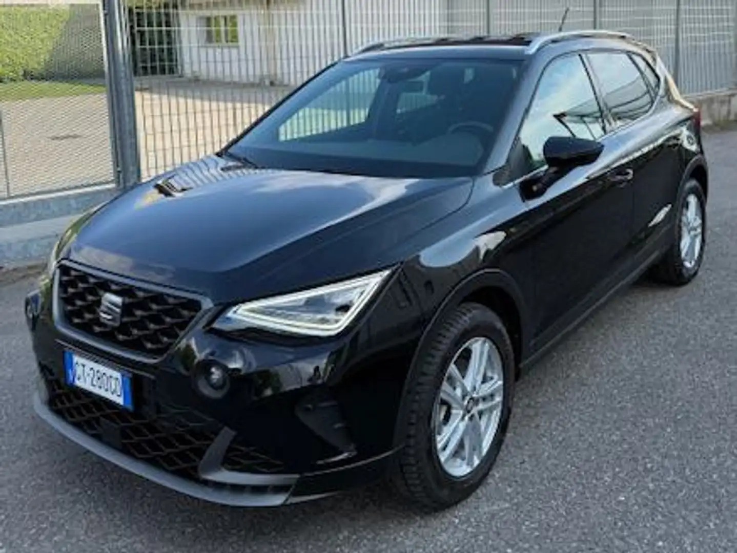 SEAT Arona Arona 1.0 ecotsi FR 110cv dsg Nero - 1