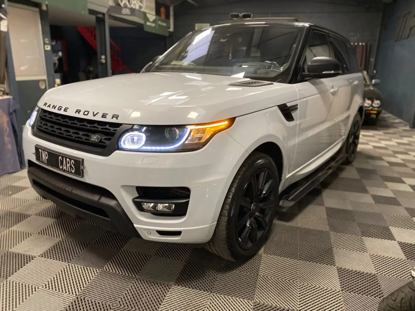 Land Rover Range Rover Sport ii 3.0 SDV6 4x4 306cv dynamique HSE Blanc - 2