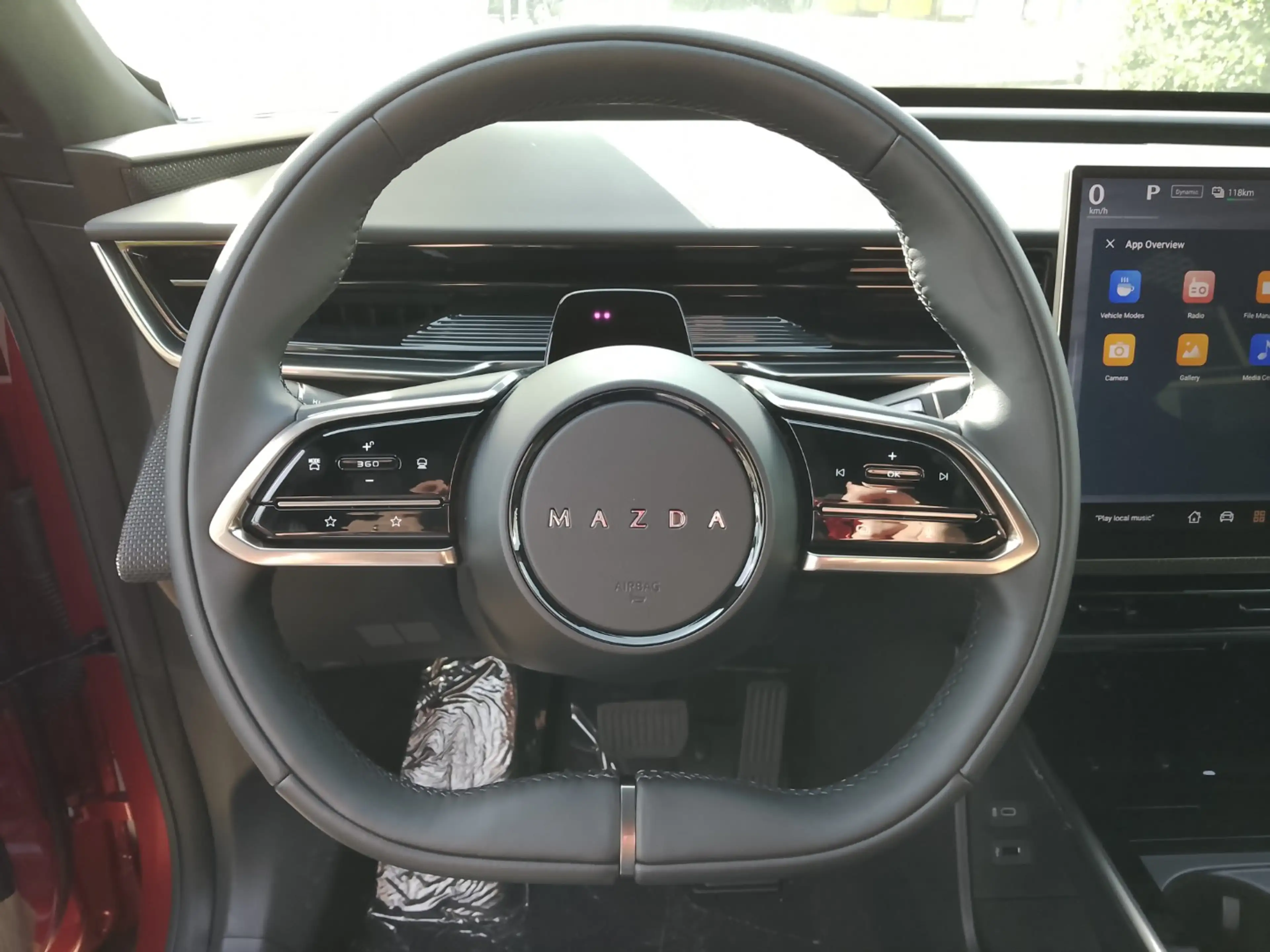 Mazda CX-6e RWD Takumi BKTR PABS 5WGN EV 258ps 1AT — photo 5