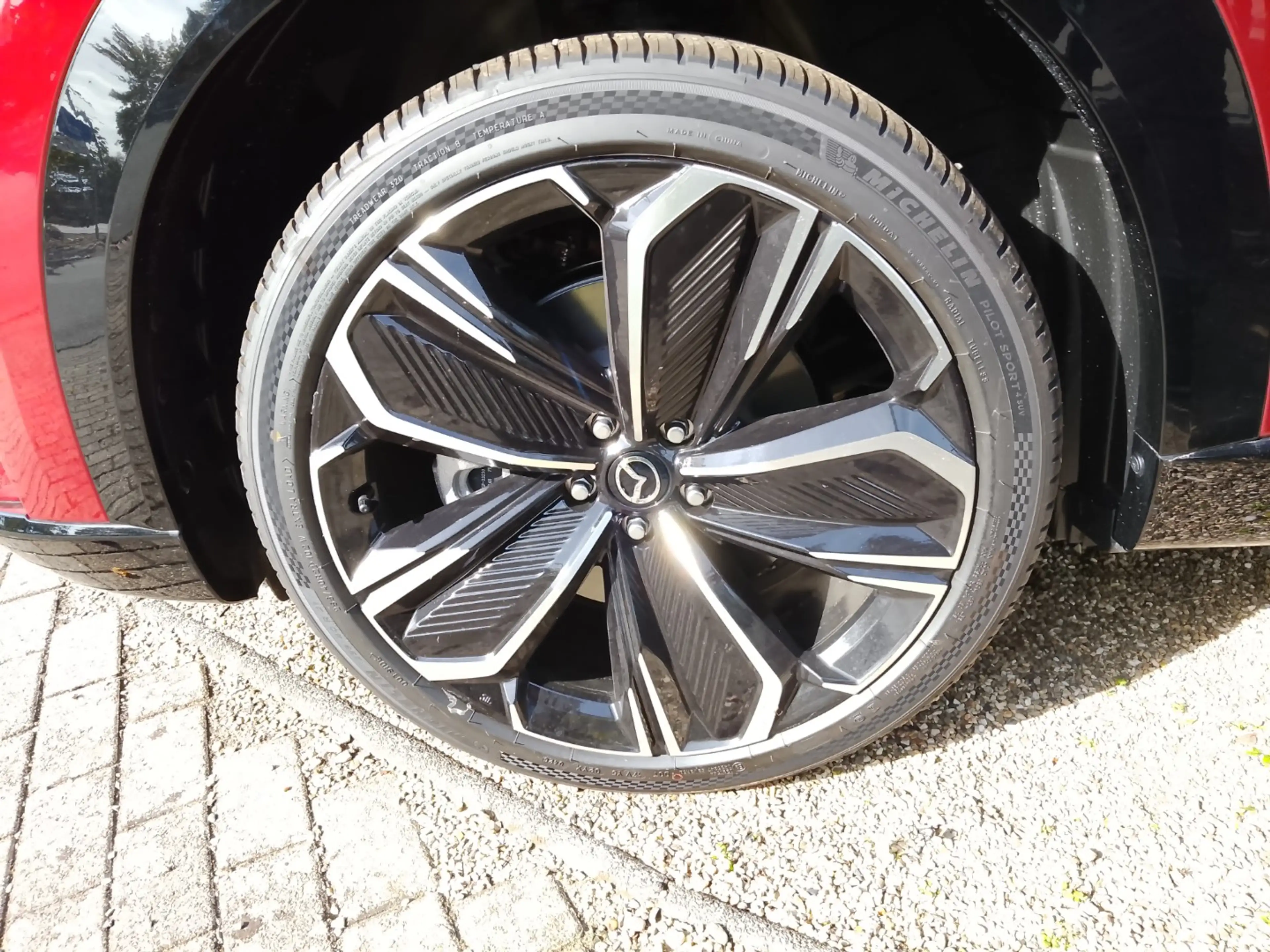 Mazda CX-6e RWD Takumi BKTR PABS 5WGN EV 258ps 1AT — photo 9
