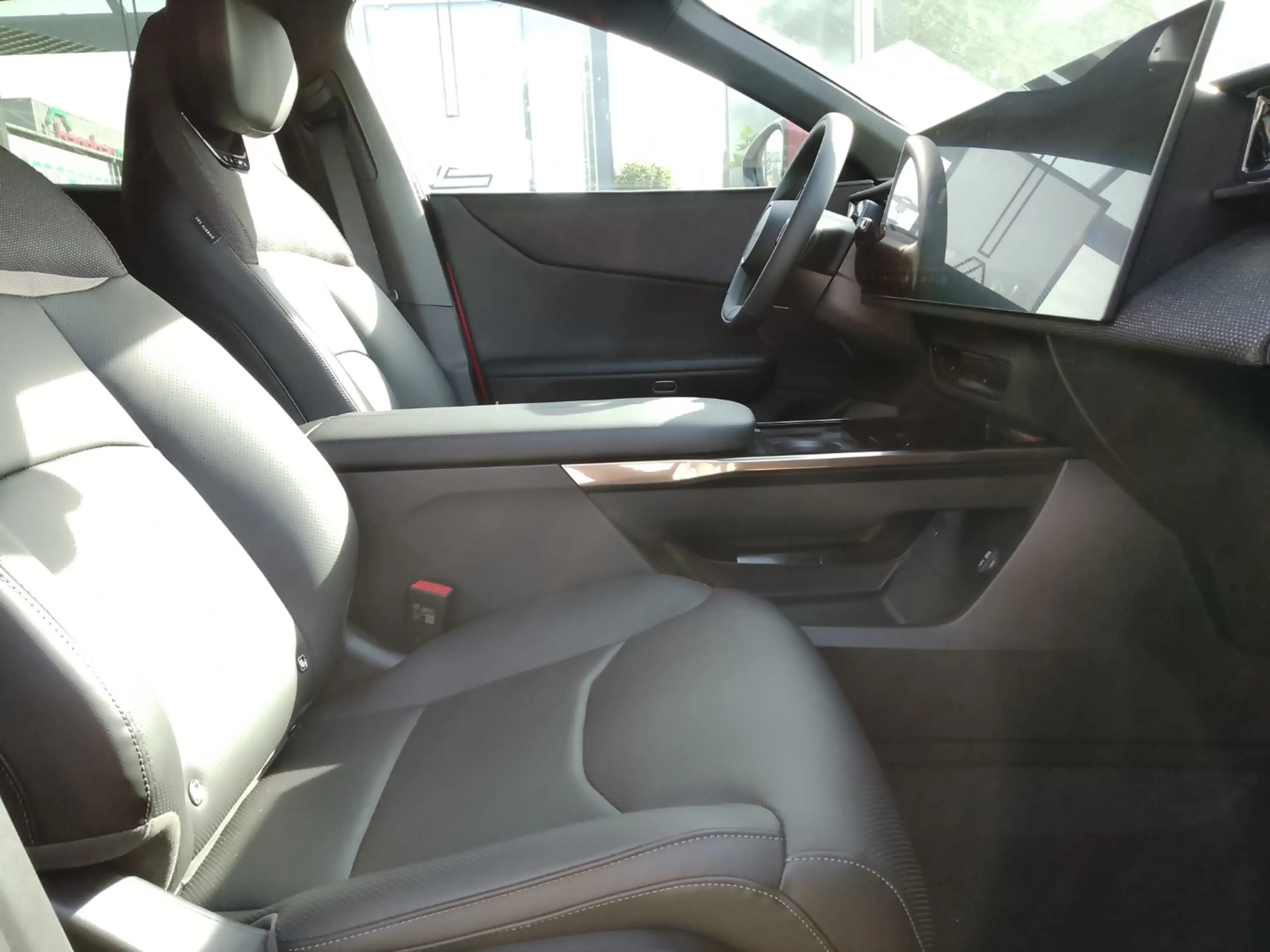 Mazda CX-6e RWD Takumi BKTR PABS 5WGN EV 258ps 1AT — photo 7