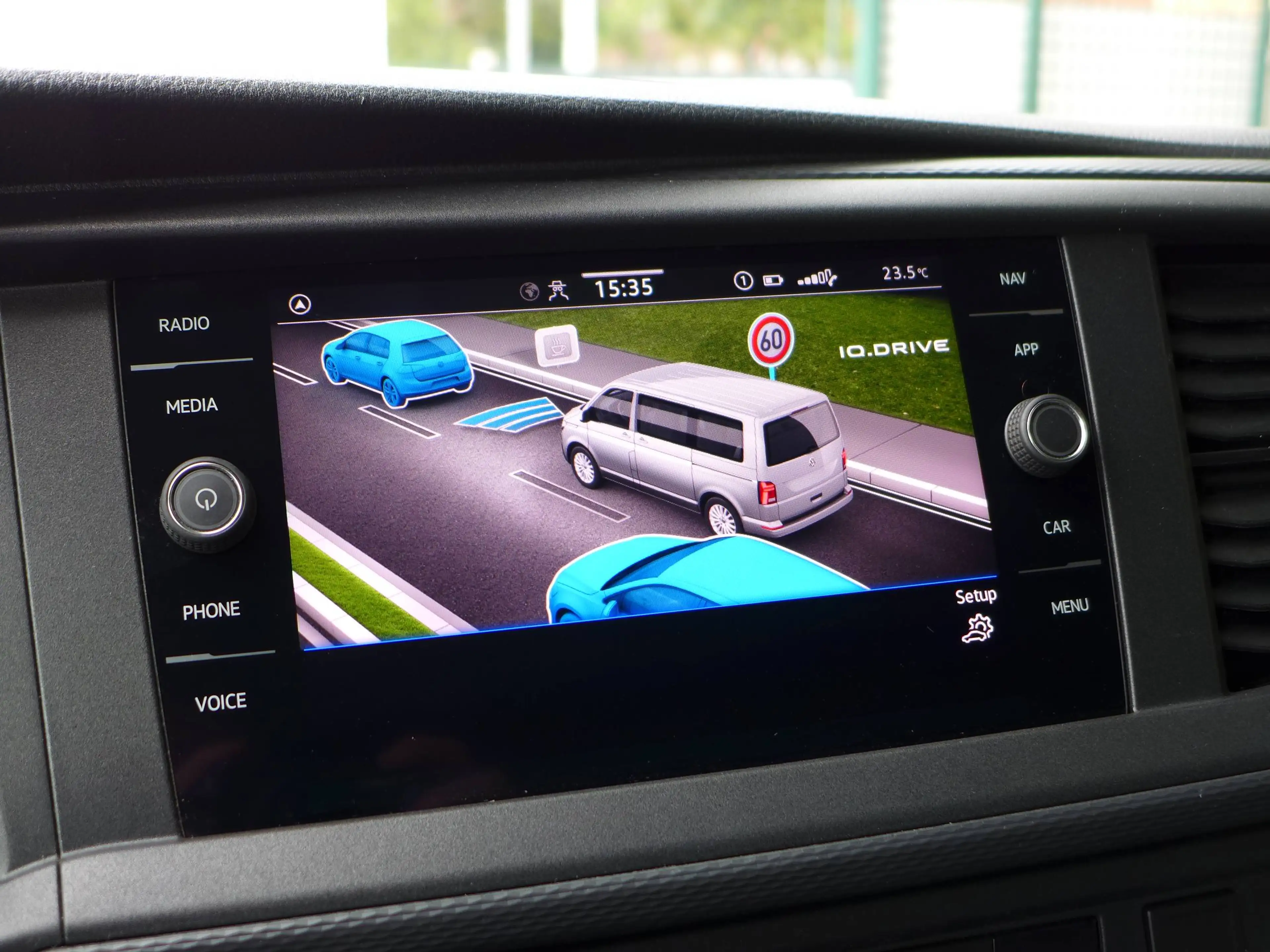 Volkswagen T6.1 Transporter Transporter T6.1 2.0 TDI DSG Kurz LED/NAVI/ACC/SideAssist — photo 10