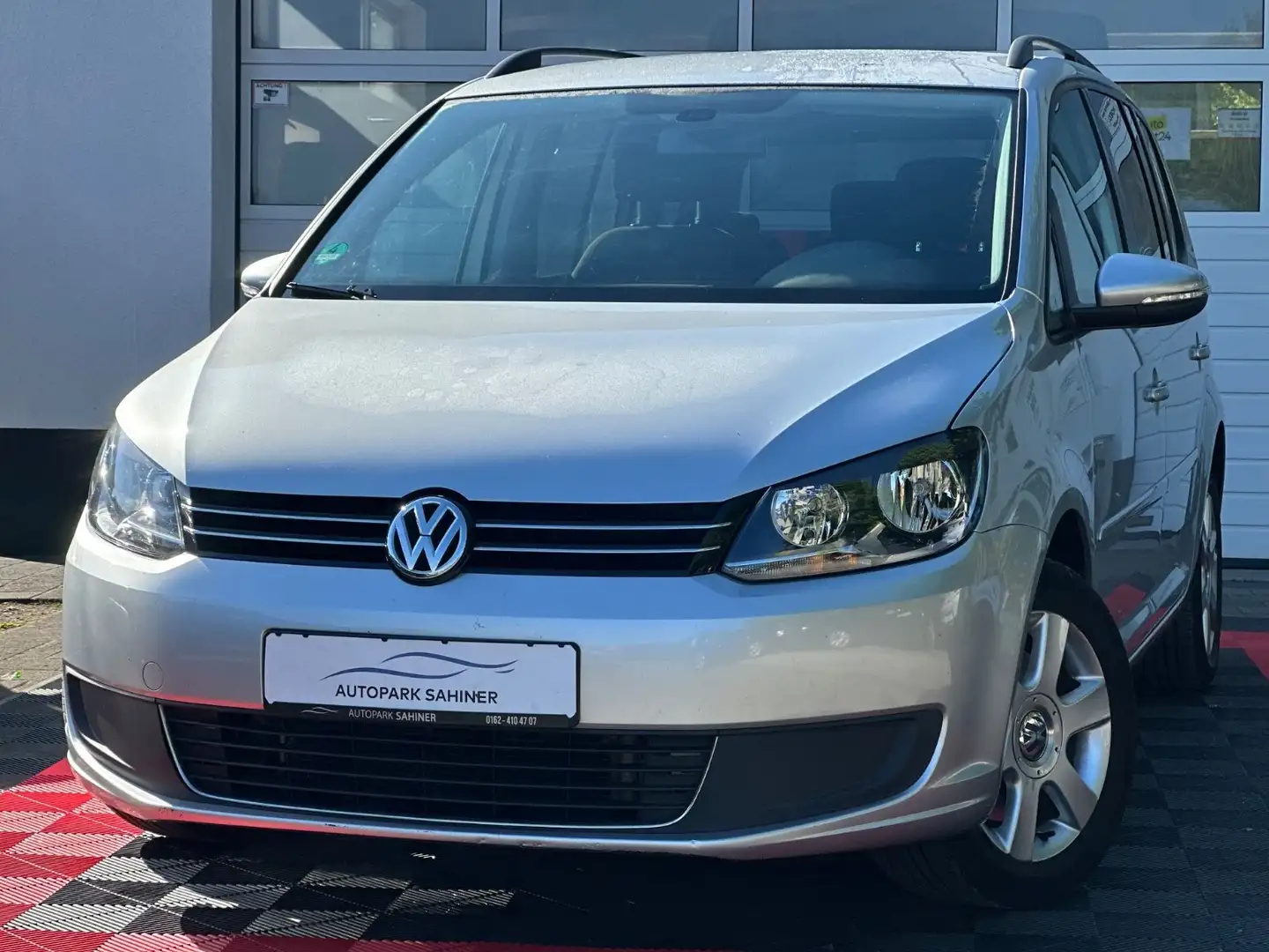 Volkswagen Touran Comfortline 7 SITZE/NAVI Argento - 1