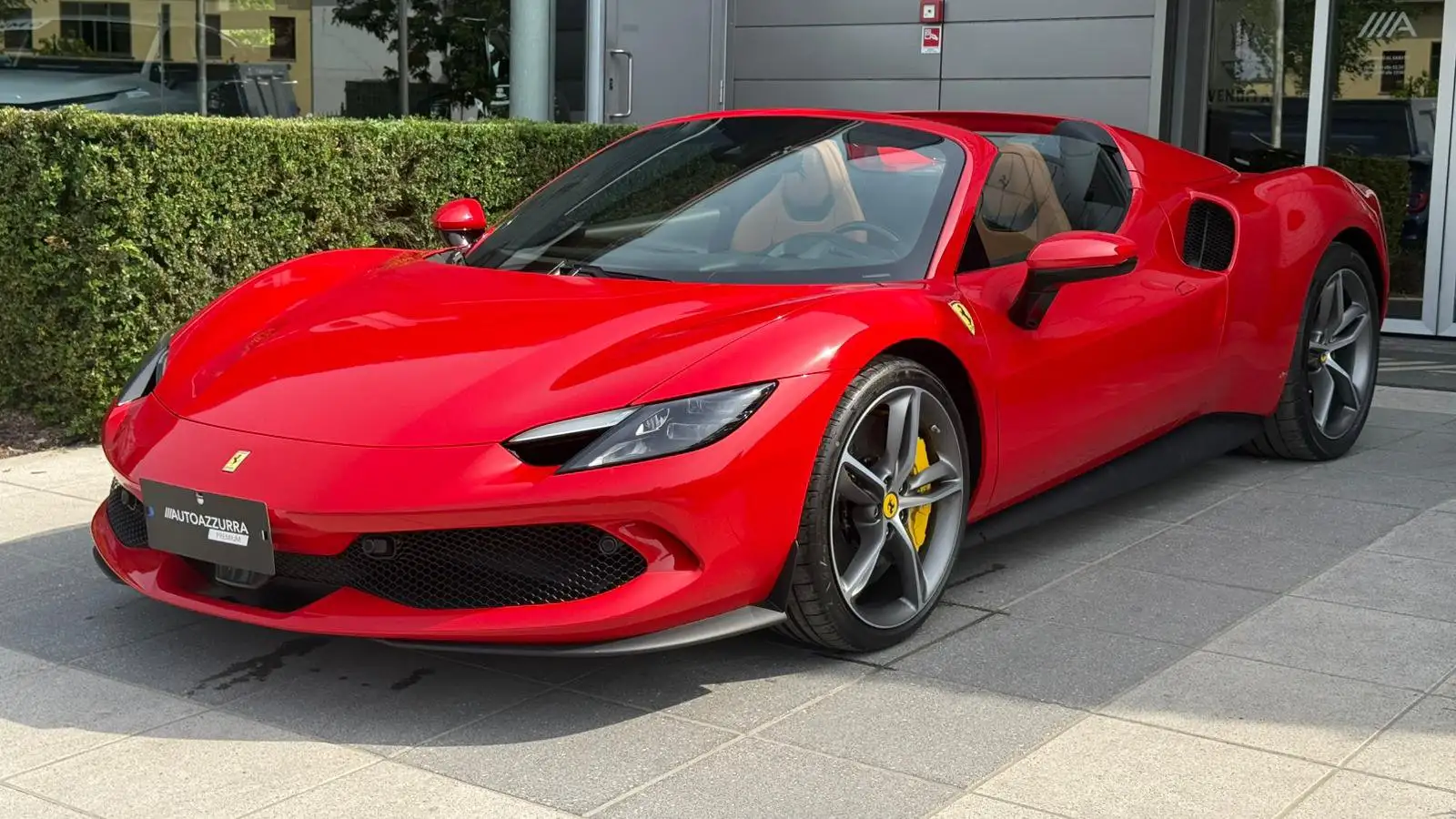 Ferrari 296 GTS 3.0 | LIFT, APPLE CARPLAY, ROSSO CORSA
