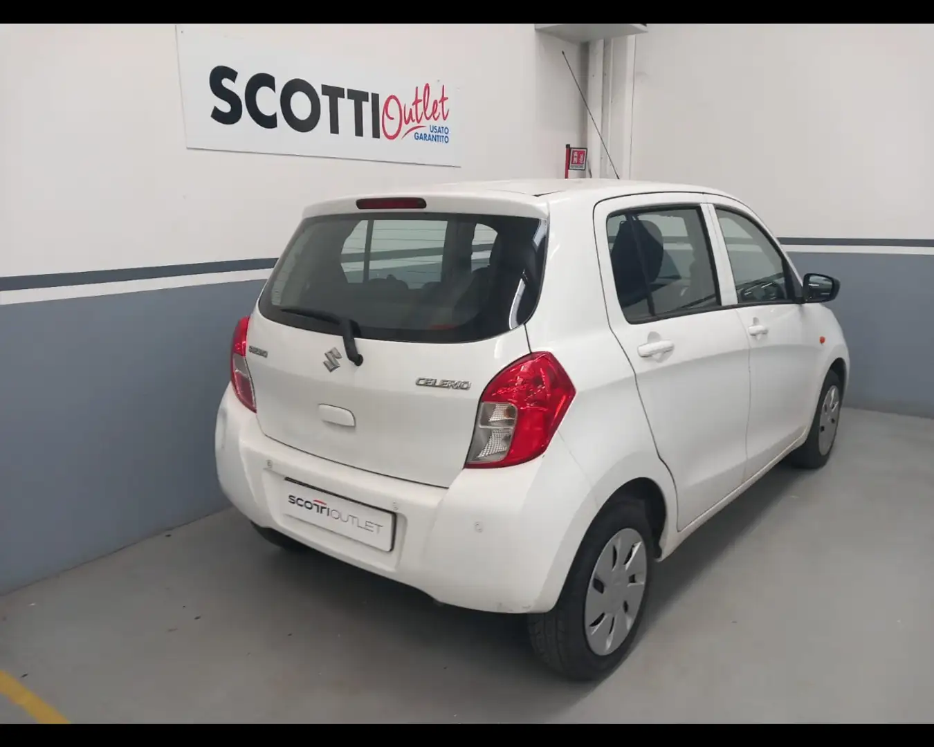 Suzuki Celerio 1.0 Easy Bianco - 2
