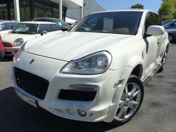 (955) TURBO