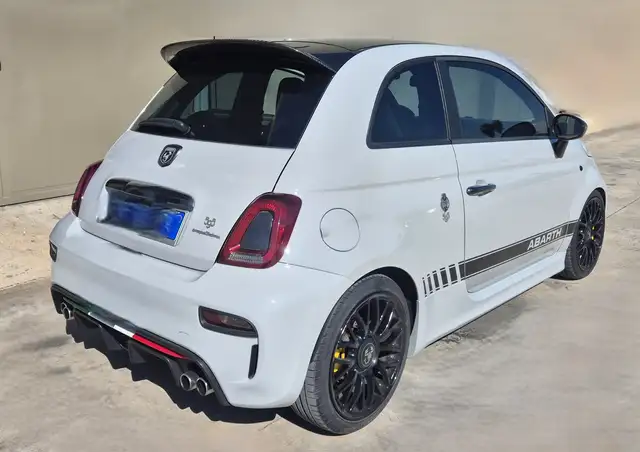 Abarth 595 Competizione