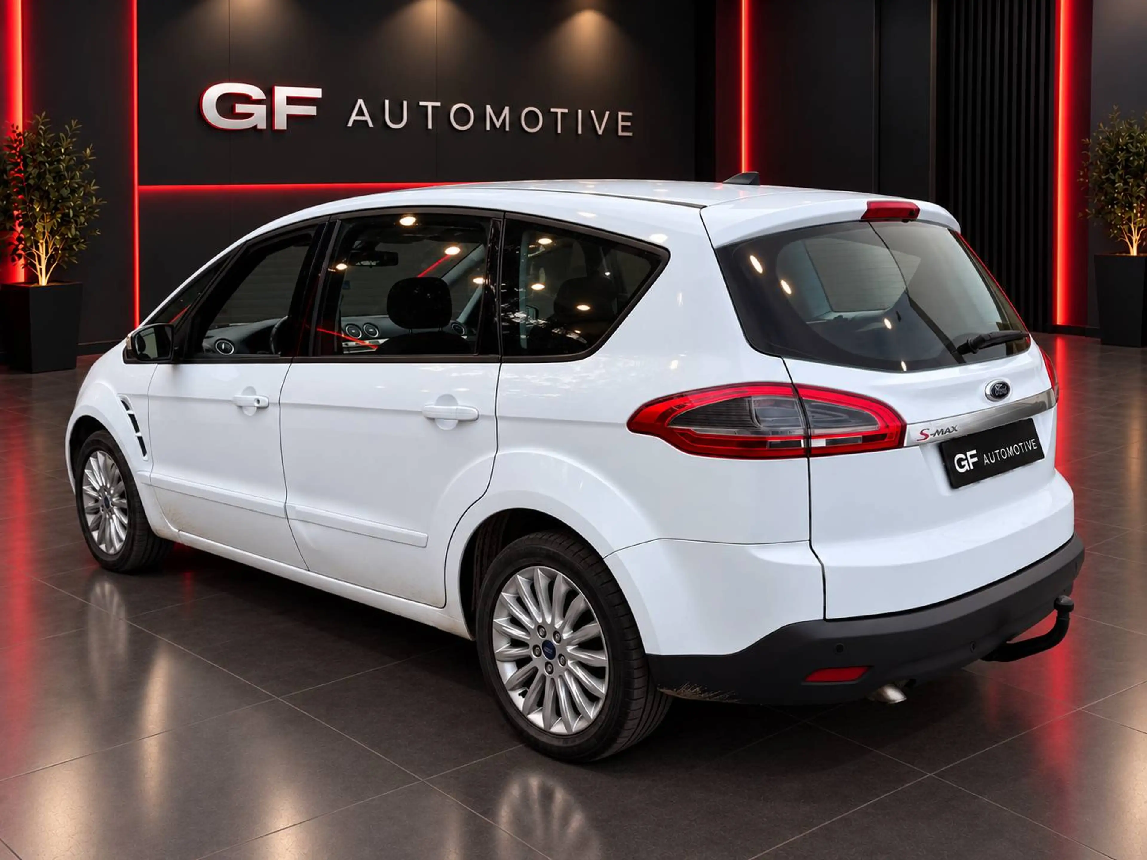 Ford S-Max S-Max 1.6 TDCi Titanium DPF 5Pl — photo 3
