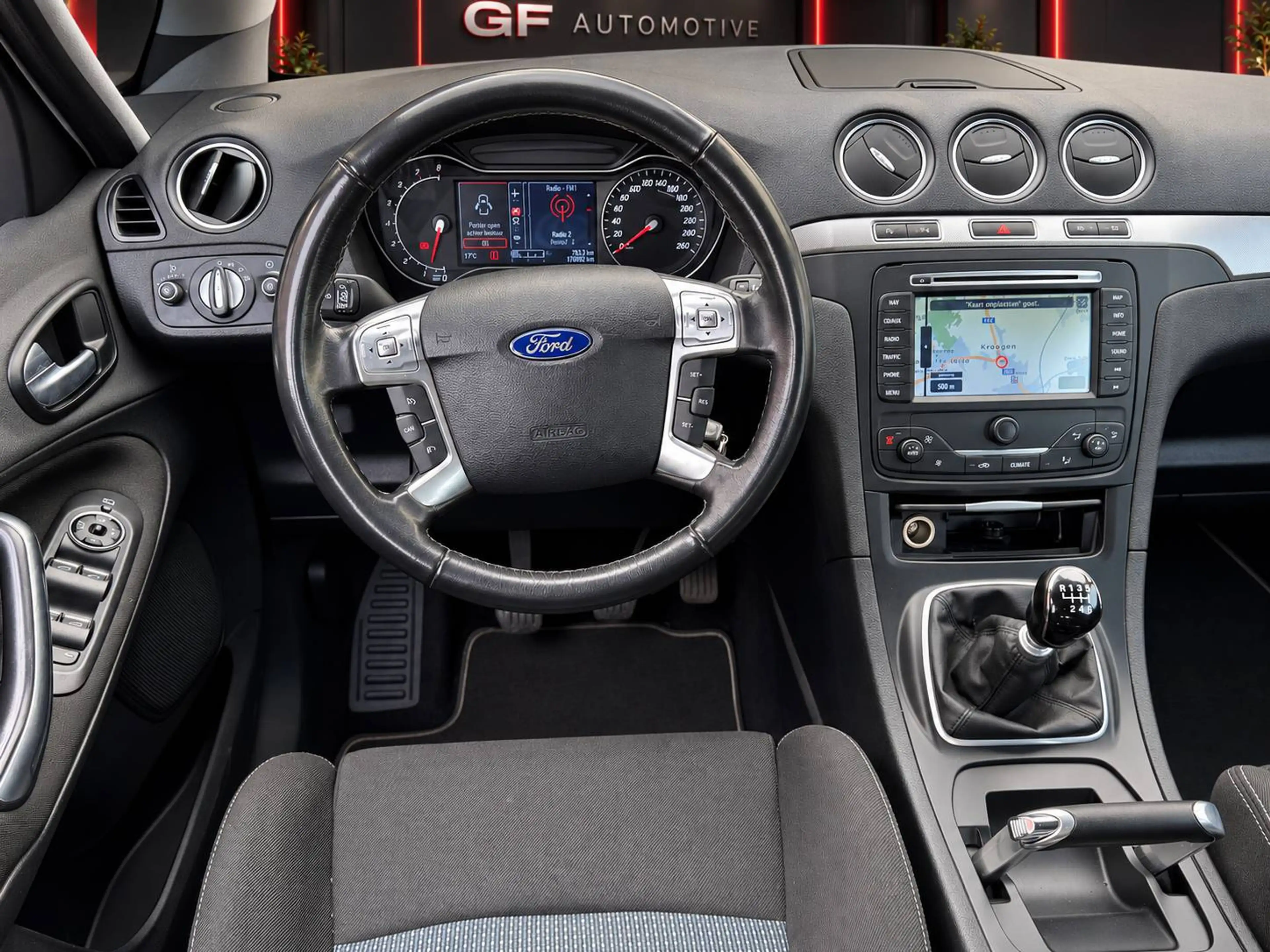 Ford S-Max S-Max 1.6 TDCi Titanium DPF 5Pl — photo 5