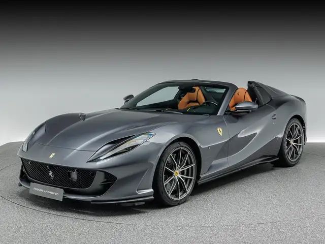 Ferrari 812 GTS