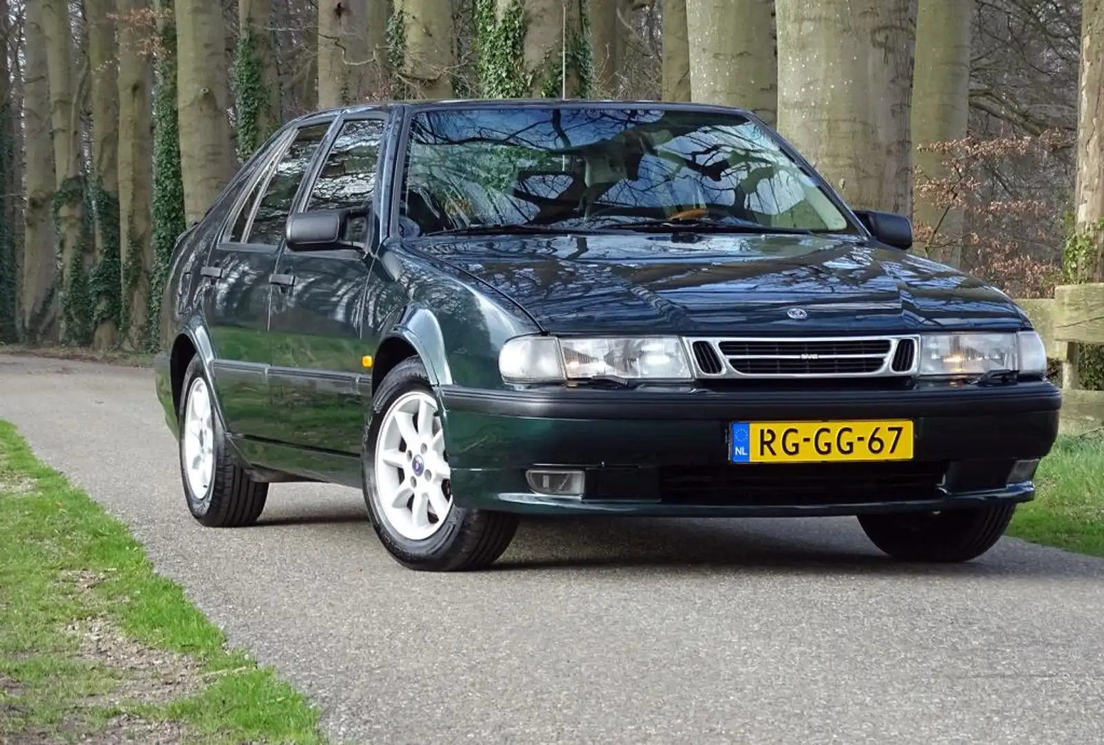 Saab 9000 2.3 LPT CSE Anniversary Зелений - 2