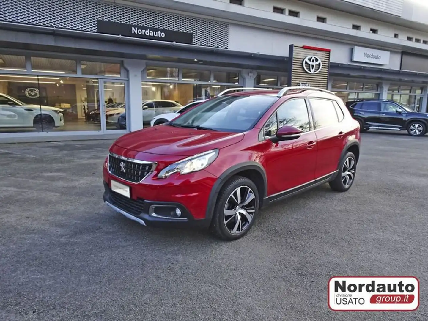 Peugeot 2008 PureTech Turbo 110 S&S Allure Piros - 1