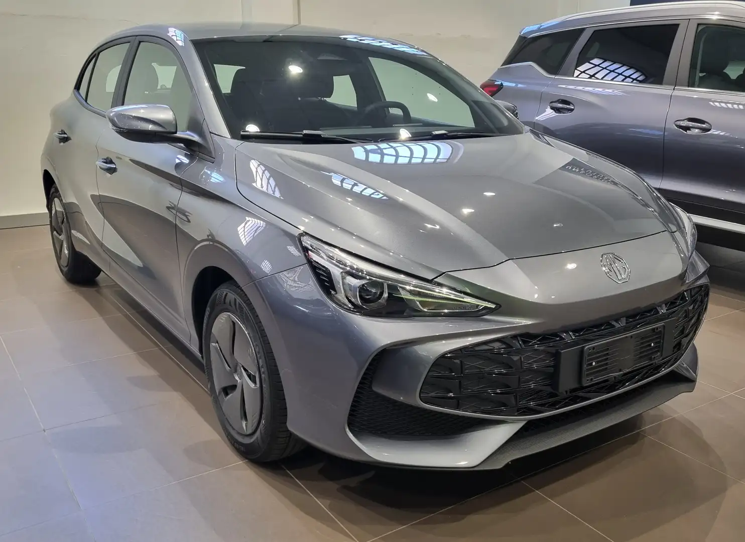 MG MG3 MG3 1.5 Standard Gris - 2